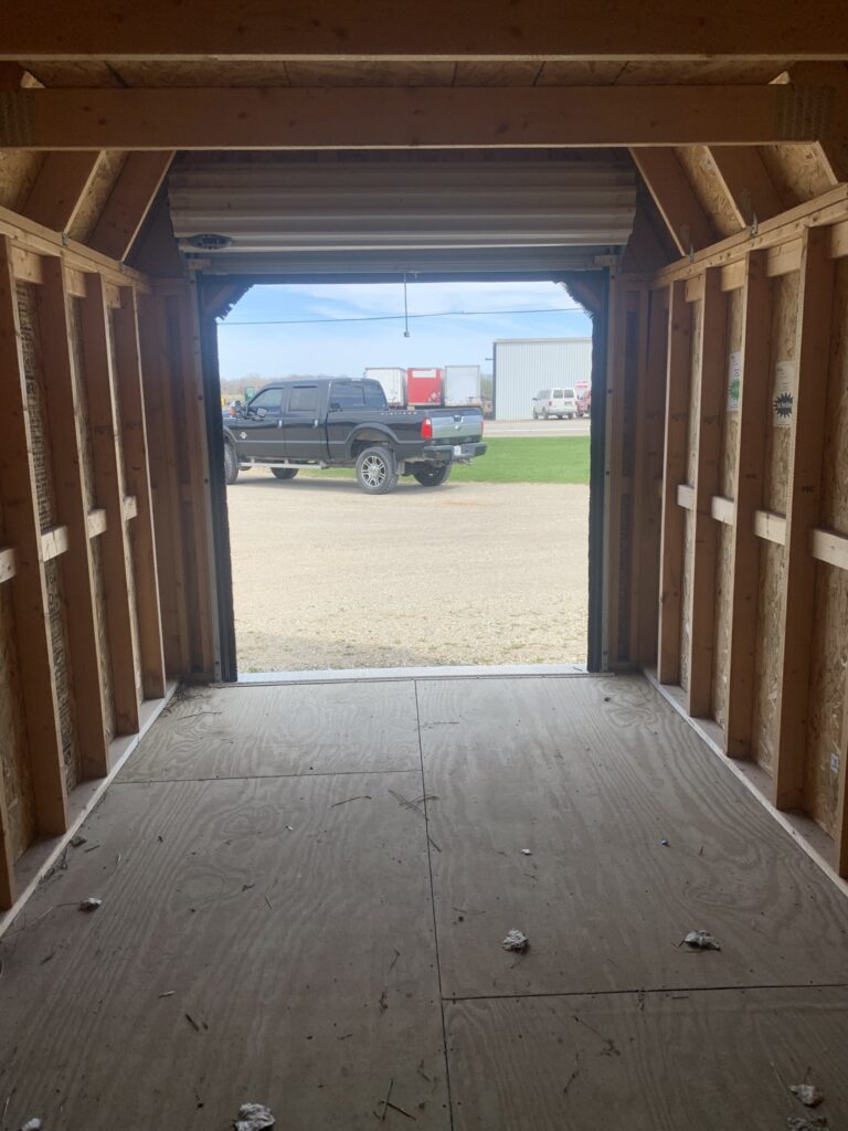 8x16 Lofted barn