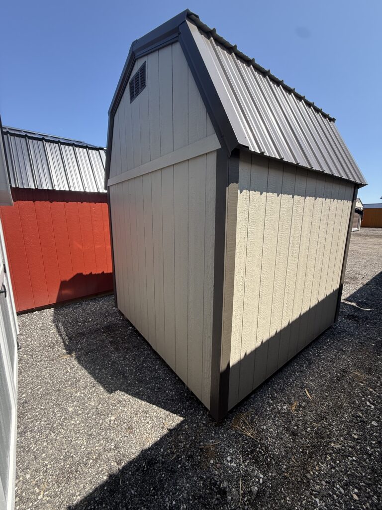 8 x 8 Lofted Barn