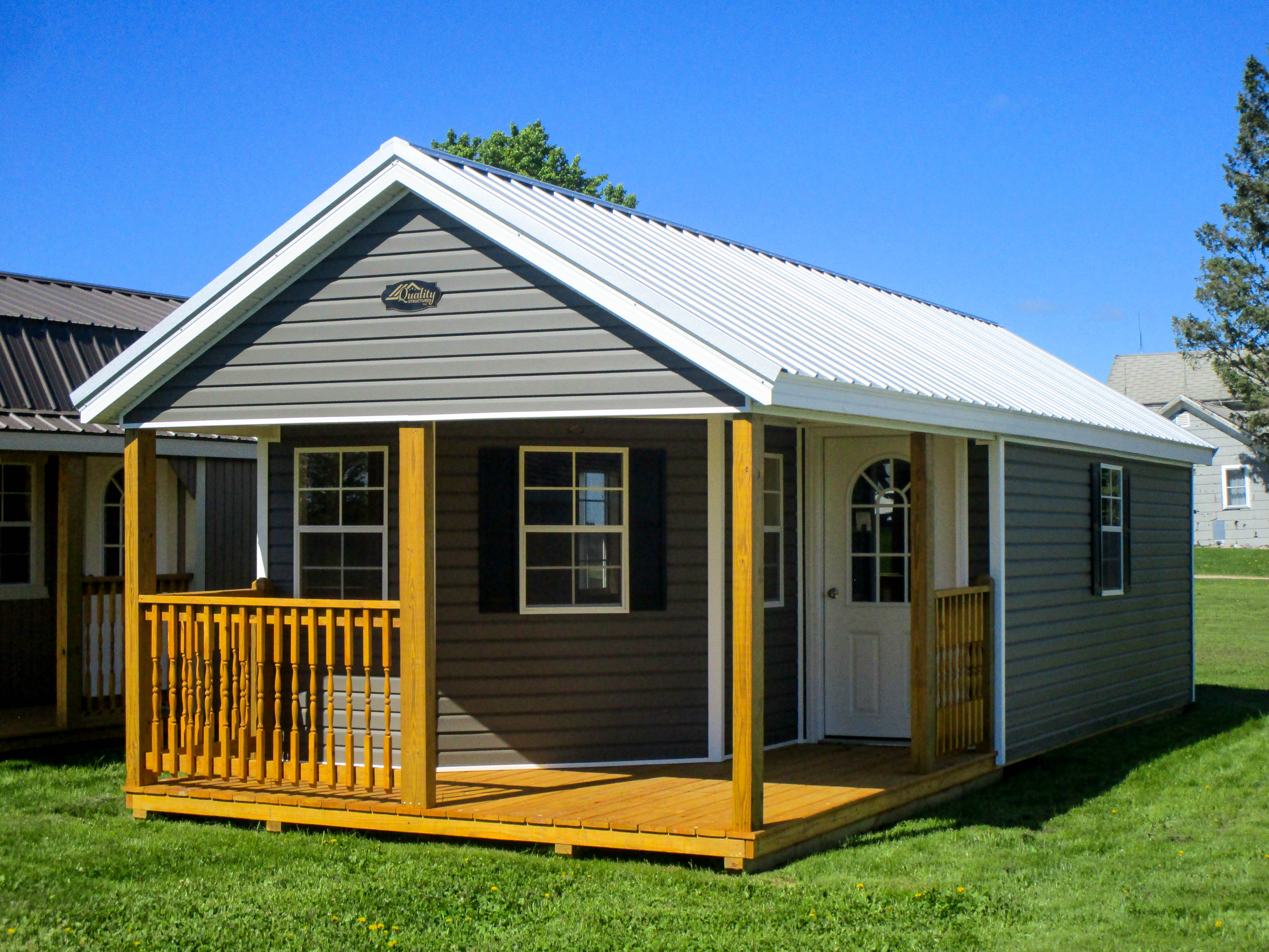 portable deluxe bayfront cabin for sale in michigan