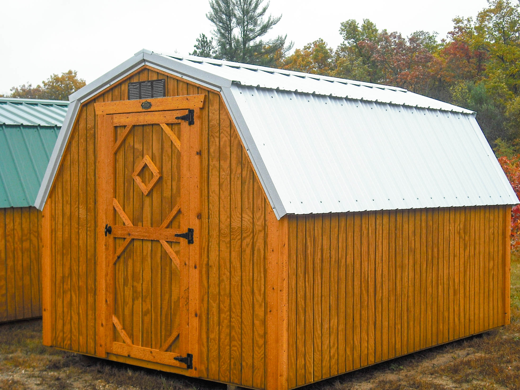 quality small mini barn in michigan
